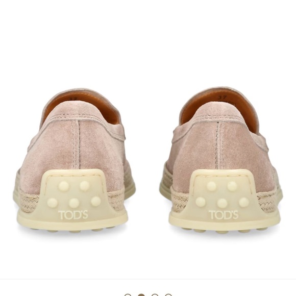 Tod's Women's Suede Loafers - Light Pink - Picture 3 of 5